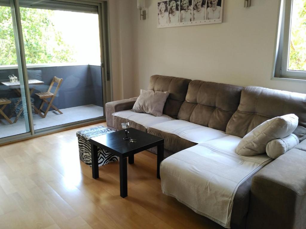 Luxury Flat, 3 Bedrooms, 2 Bathrooms And Swimming Pool Next To The Beach!! Apartment Sant Adria de Besos