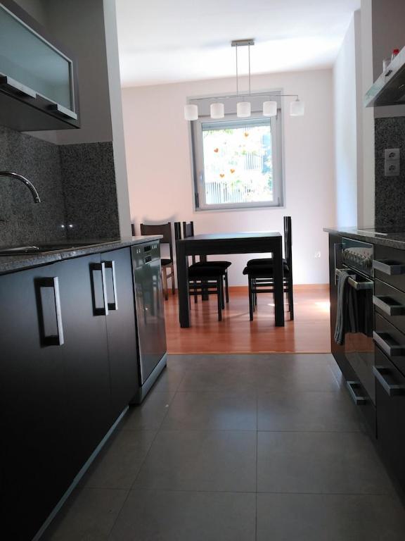 Luxury Flat, 3 Bedrooms, 2 Bathrooms And Swimming Pool Next To The Beach!!