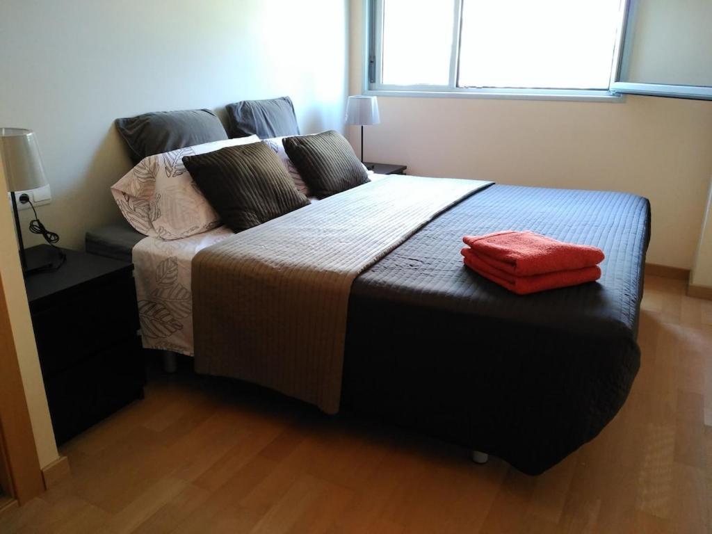 Luxury Flat, 3 Bedrooms, 2 Bathrooms And Swimming Pool Next To The Beach!! *